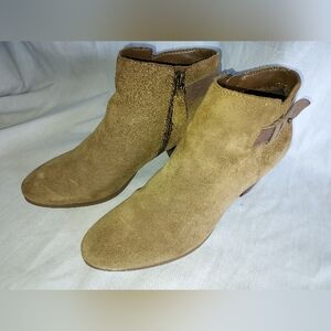 Guess suede boots‎